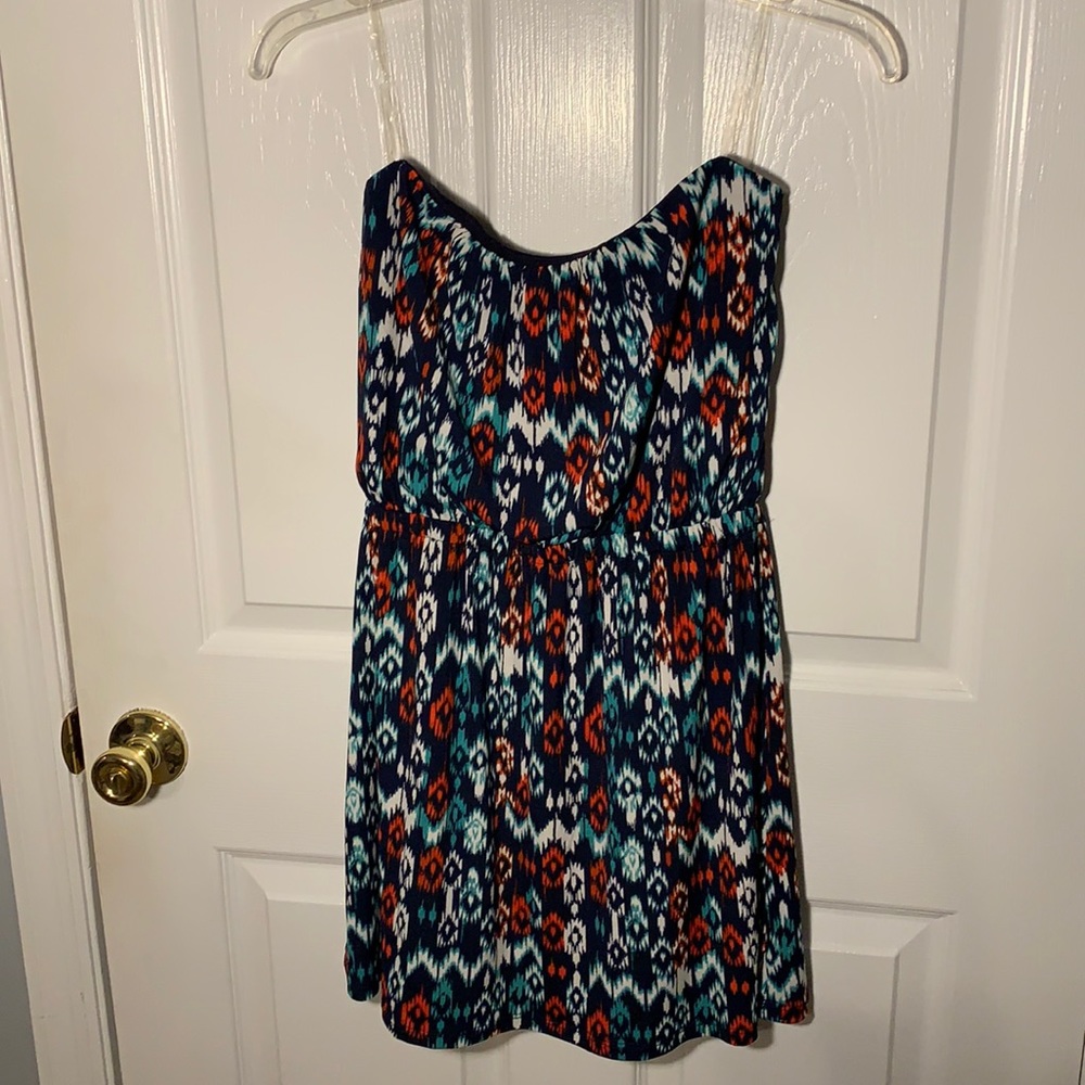 strapless dress